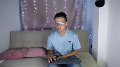 Alisson online show from March 20, 2026, 11:53 pm