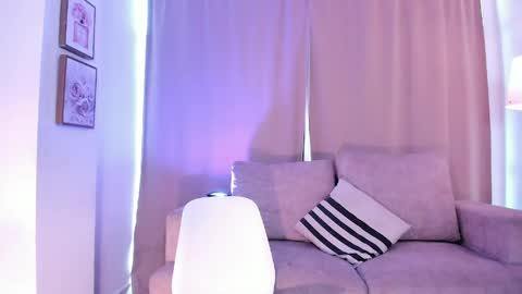 Ari online show from May 1, 2026, 2:54 pm