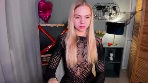 Snapshot of aria69stars chatting on October 26, 2025, 3:51 pm aria69stars online show from October 26, 2025, 3:51 pm