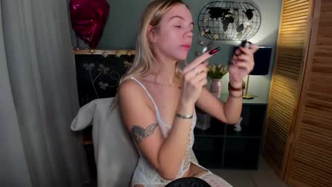 aria69stars online show from November 4, 2025, 10:36 am