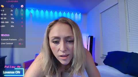 Snapshot of aria_b1 chatting on January 29, 2025, 11:56 pm Aria B online show from January 29, 2025, 11:56 pm