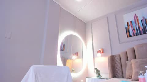 Aria  online show from December 13, 2024, 2:54 am