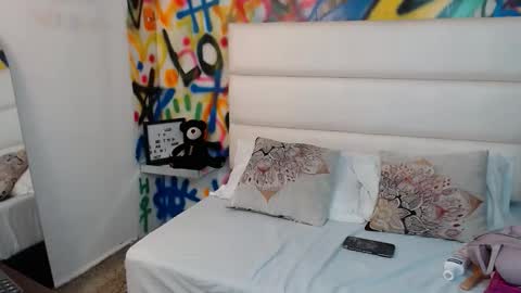 aria online show from November 30, 2025, 10:30 am