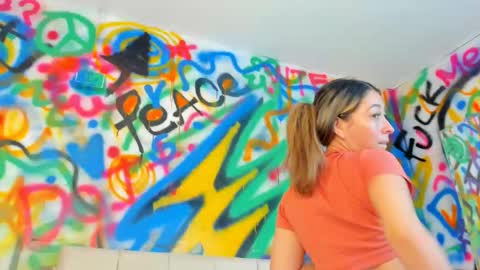 Snapshot of aria_martiin chatting on March 26, 2026, 1:06 pm aria online show from March 26, 2026, 1:06 pm