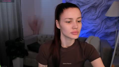 aria_mila online show from May 12, 2026, 3:03 am