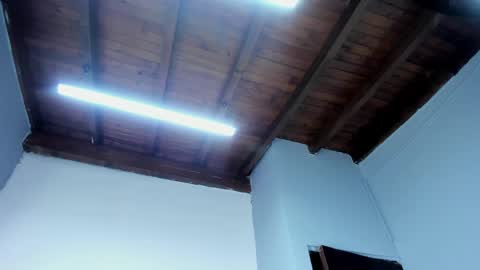 Snapshot of aria_skyee chatting on April 25, 2026, 1:08 am aria_skyee online show from April 25, 2026, 1:08 am