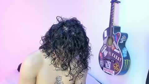 Aria and Orien online show from February 9, 2026, 2:43 pm