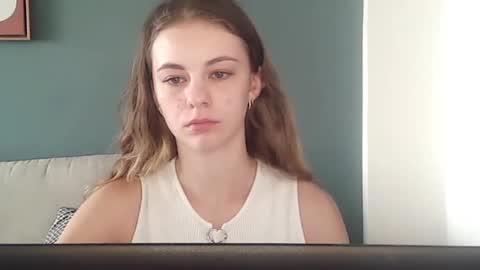 AriaCreazy online show from September 16, 2025, 6:14 am