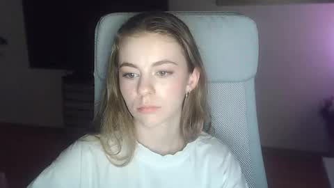 Snapshot of ariacreazy chatting on April 12, 2026, 8:25 pm AriaCreazy online show from April 12, 2026, 8:25 pm