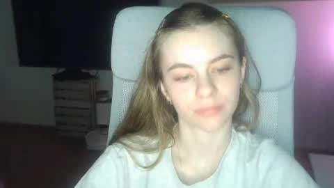 Snapshot of ariacreazy chatting on May 19, 2026, 8:48 pm AriaCreazy online show from May 19, 2026, 8:48 pm