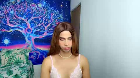 ariadna_dudamel online show from December 15, 2025, 5:44 am