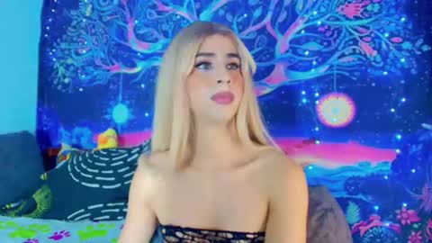 ariadna_dudamel online show from July 15, 2026, 3:56 am