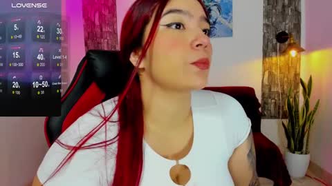 Snapshot of ariadna_sc chatting on September 23, 2025, 2:20 pm Ariadna SC INSTAGRAM - Ariadna sc1 online show from September 23, 2025, 2:20 pm