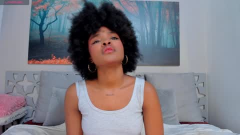 Snapshot of ariafoster chatting on January 17, 2025, 4:06 am Aria Foster online show from January 17, 2025, 4:06 am