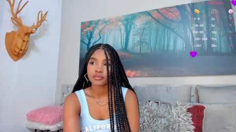 Snapshot of ariafoster chatting on January 28, 2025, 3:47 am Aria Foster online show from January 28, 2025, 3:47 am