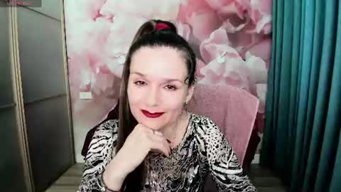 AriaGray online show from June 27, 2026, 4:56 pm
