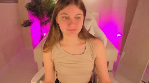 AriaMidnight online show from February 4, 2026, 1:22 am