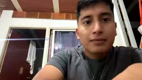 Snapshot of ariana252525 chatting on December 17, 2024, 11:16 pm Ari y Will online show from December 17, 2024, 11:16 pm