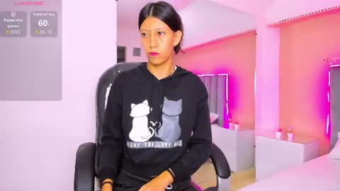 Snapshot of ariana_cri_x chatting on August 3, 2026, 12:43 pm ariana_cri_x online show from August 3, 2026, 12:43 pm