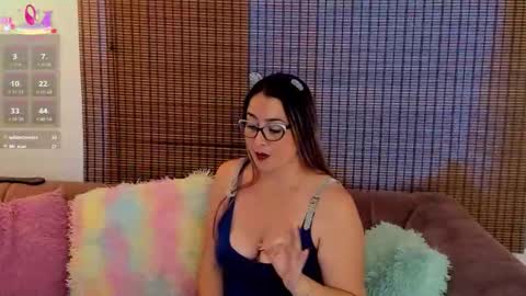 Ariana Cruz online show from May 6, 2026, 4:45 pm