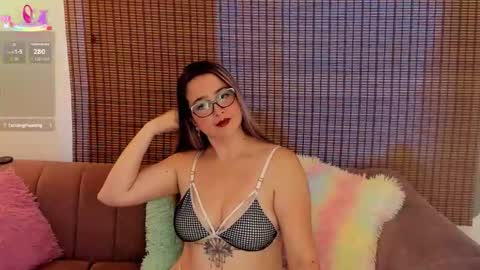 Ariana Cruz online show from May 8, 2026, 12:54 pm