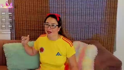 Ariana Cruz online show from July 3, 2026, 4:02 pm