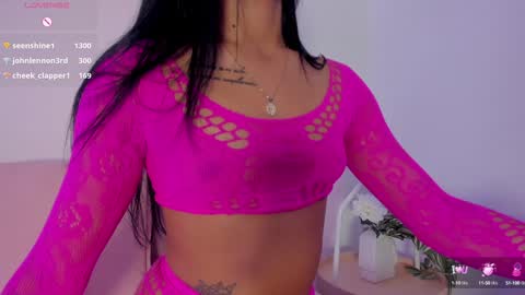Snapshot of ariana_klart chatting on January 15, 2025, 7:37 am Ariana online show from January 15, 2025, 7:37 am