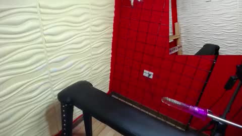 Adriana online show from February 4, 2026, 3:34 am