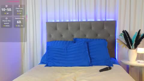 Ariana online show from November 11, 2025, 11:16 pm