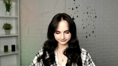 ariana_ross7 online show from May 6, 2026, 7:19 pm
