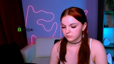 ariana_ross7 online show from May 8, 2026, 7:08 pm