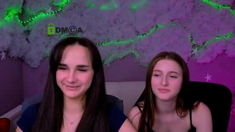 ariana_ross7 online show from May 11, 2026, 4:04 pm