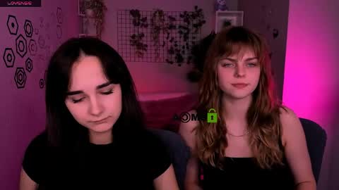 ariana_ross7 online show from June 6, 2026, 7:29 pm