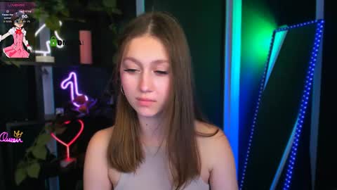 arianaa_cat online show from May 7, 2026, 7:08 pm