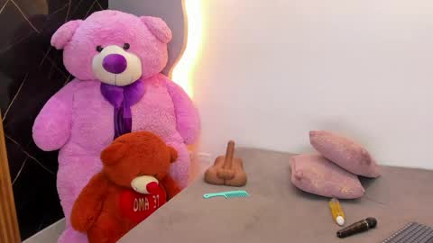 Snapshot of arianaablack chatting on June 3, 2026, 12:19 pm Ariana online show from June 3, 2026, 12:19 pm