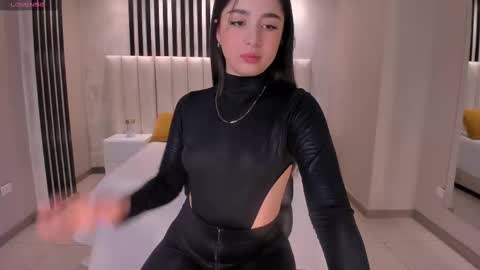 ARIANA MONROE online show from September 10, 2025, 2:55 am