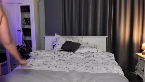 Ana online show from December 18, 2024, 3:00 pm