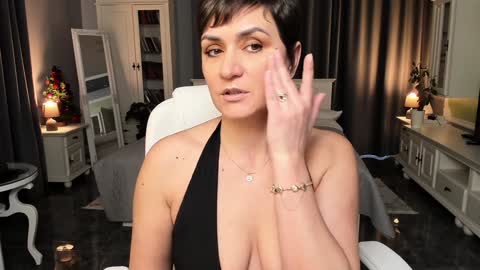 Ana online show from January 9, 2025, 10:52 am