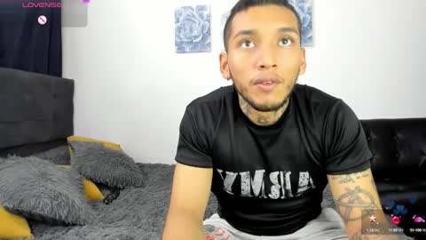 Snapshot of arianawil chatting on September 28, 2025, 11:43 pm Ariana  Will online show from September 28, 2025, 11:43 pm