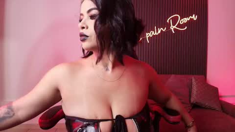 Arianna online show from February 2, 2026, 7:45 pm