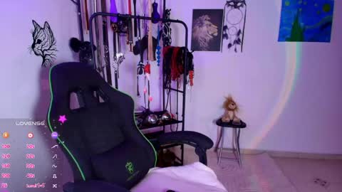 arianna_connorr online show from May 9, 2026, 11:59 am