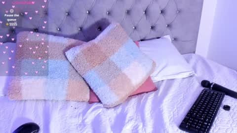 Snapshot of arianna_daviss chatting on January 30, 2025, 11:34 pm online show from January 30, 2025, 11:34 pm