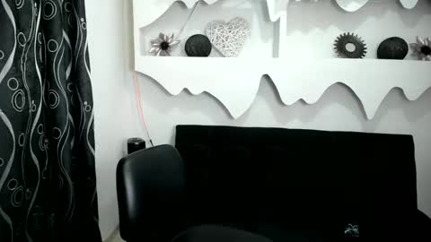 ariana online show from October 10, 2025, 12:26 pm