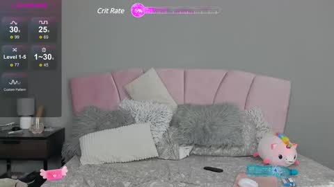 arianna_moonx online show from December 3, 2024, 8:17 pm