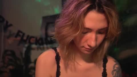 Snapshot of arianna_richi chatting on November 7, 2025, 6:13 am Olivka online show from November 7, 2025, 6:13 am