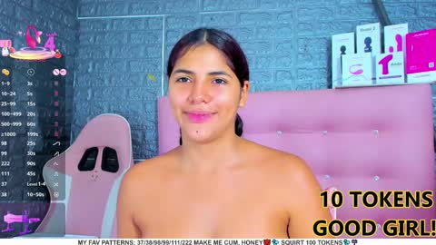 Arianna online show from March 8, 2025, 10:02 pm