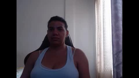 ariannaloovel online show from January 28, 2025, 9:08 pm