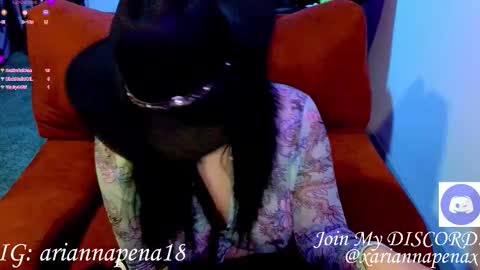 Arianna Pea online show from November 8, 2025, 5:18 am