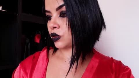 ariannasmyth online show from July 21, 2026, 6:43 pm