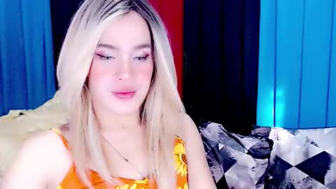 ARIANNE CUMS  online show from March 3, 2026, 10:48 pm